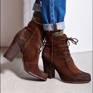 Boots. Black Friday sale!!!